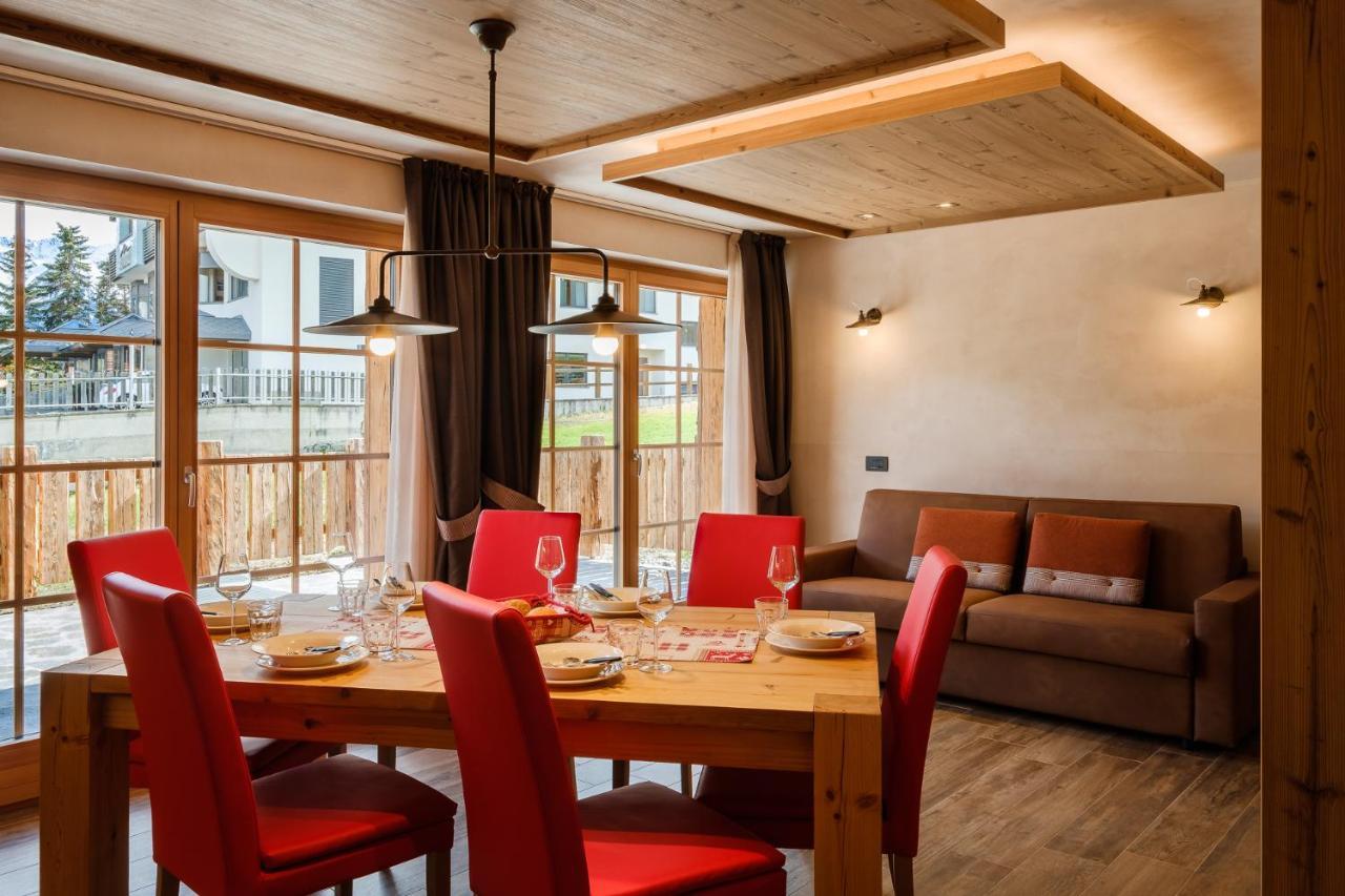 Chalet Bellavista Aparthotel Livigno Bagian luar foto