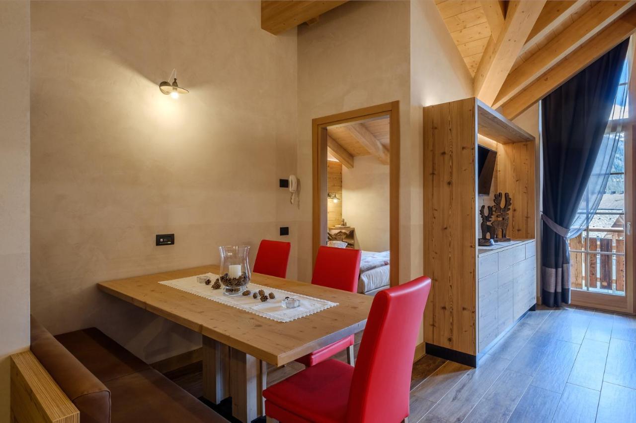 Chalet Bellavista Aparthotel Livigno Bagian luar foto