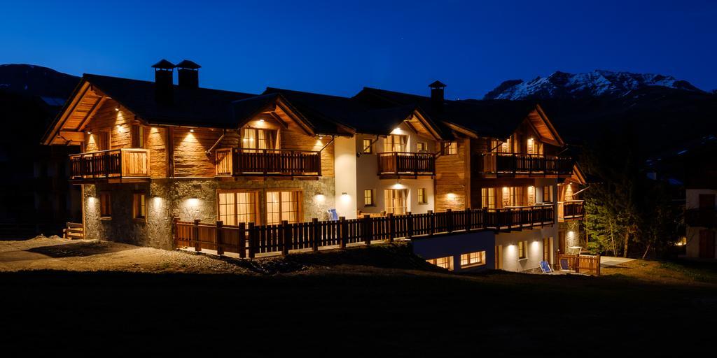 Chalet Bellavista Aparthotel Livigno Bagian luar foto